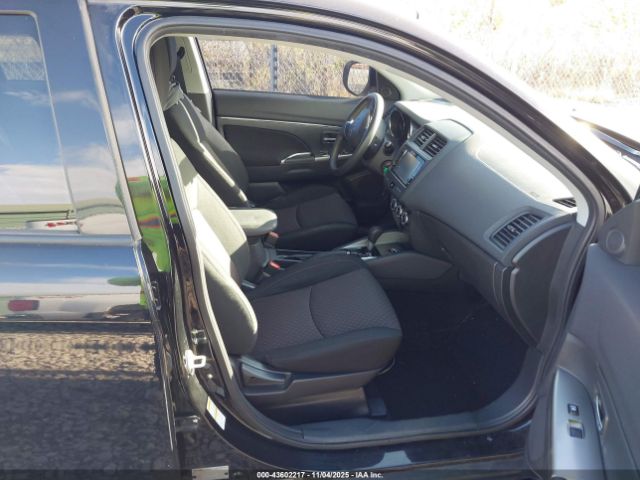 2019 MITSUBISHI OUTLANDER SPORT JA4AR3AU4KU000599 Photo 4