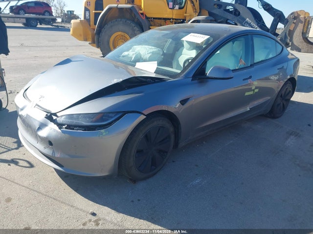 2025 TESLA MODEL 3 5YJ3E1EB7SF918573 Photo 1