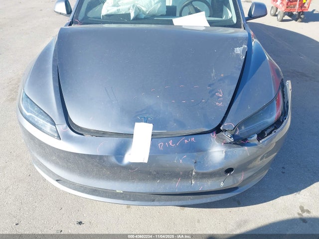 2025 TESLA MODEL 3 5YJ3E1EB7SF918573 Photo 5