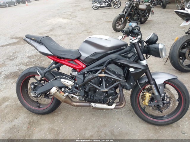 SMTL03NE0HT781536 Triumph Motorcycle Street Triple R/abs