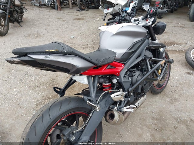 SMTL03NE0HT781536 Triumph Motorcycle Street Triple R/abs