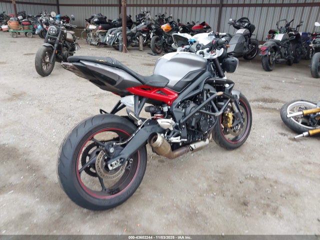 SMTL03NE0HT781536 Triumph Motorcycle Street Triple R/abs