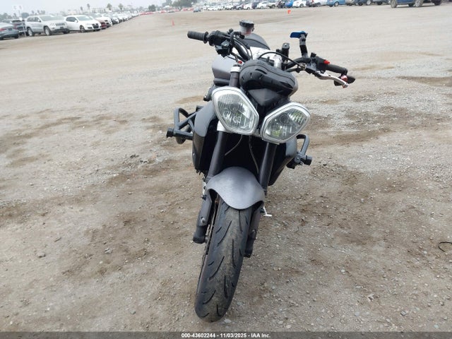 SMTL03NE0HT781536 Triumph Motorcycle Street Triple R/abs