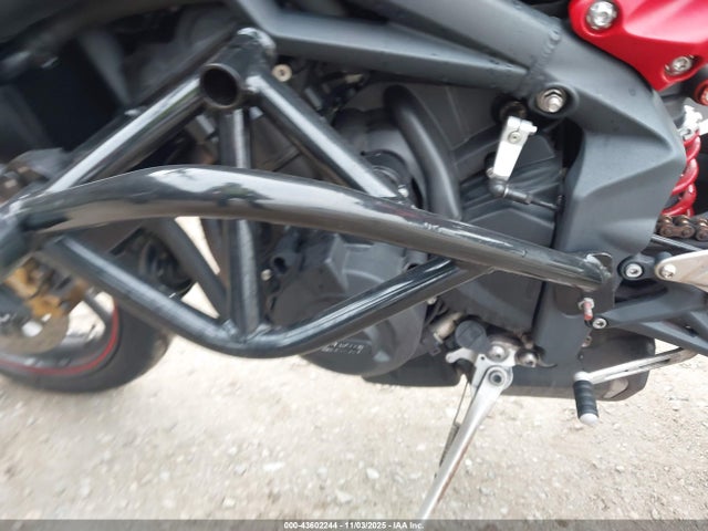 SMTL03NE0HT781536 Triumph Motorcycle Street Triple R/abs