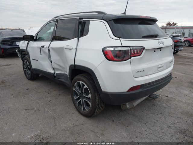 2022 JEEP COMPASS 3C4NJDCB9NT182251 Photo 2