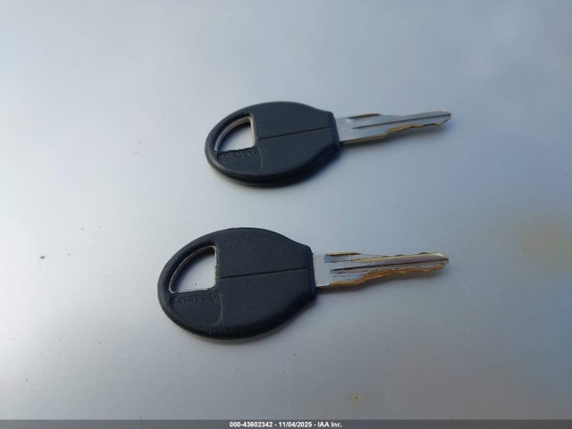 43602342 :رقم المزاد ، JF1GF4851YH805934 vin ، 2000 Subaru Outback مزاد بيع