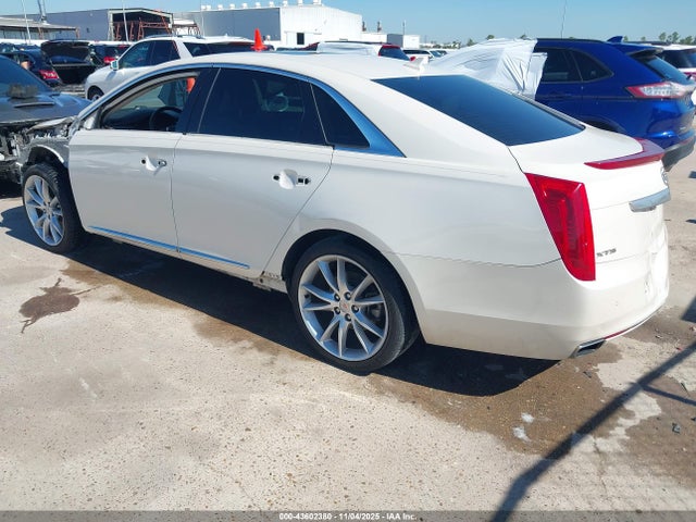2G61P5S39E9323354 Cadillac lfx