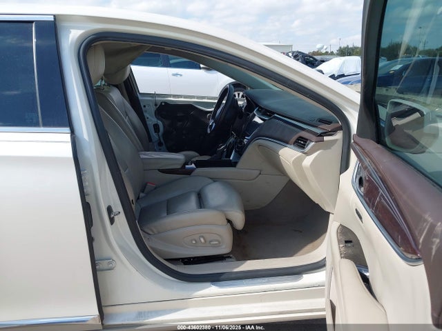 2G61P5S39E9323354 Cadillac lfx