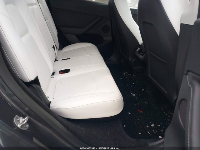 2023 TESLA MODEL Y 7SAYGDEF5PF842687 Photo 7