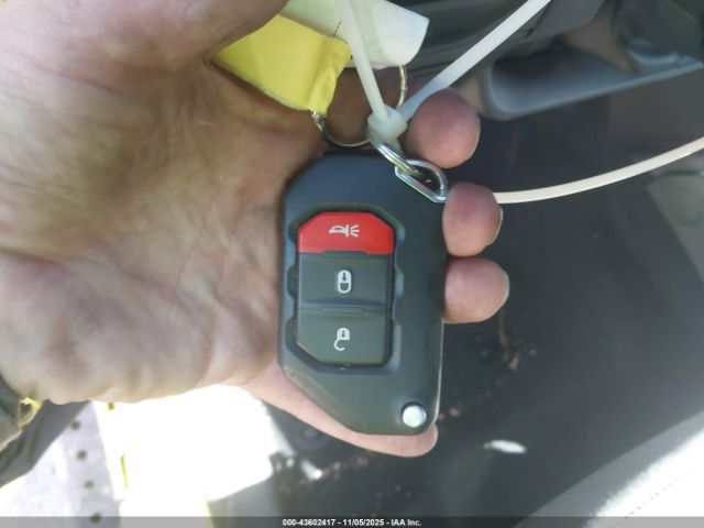 2024 JEEP WRANGLER 4XE 1C4RJXN62RW146985 Photo 10