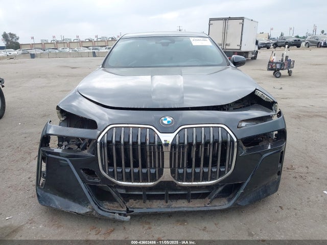 WBA23EH00PCM30022 BMW 740I