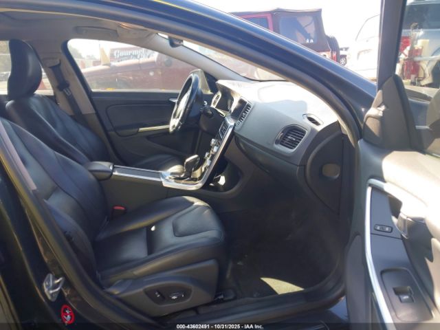 2015 VOLVO V60 YV140MEK9F1262213 Photo 4