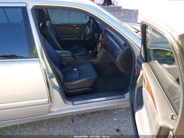 2000 MERCEDES-BENZ E 320 WDBJF65J9YB118943 Photo 4