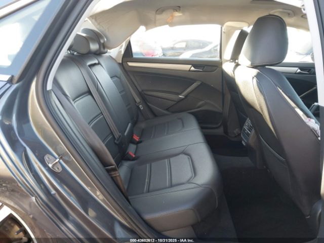 2021 VOLKSWAGEN PASSAT 1VWSA7A3XMC008289 Photo 7