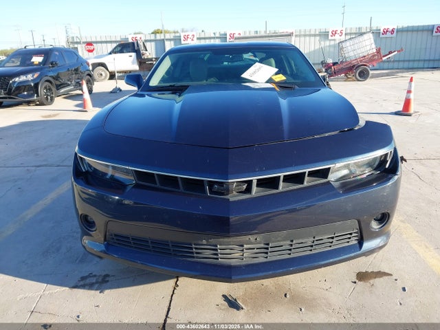 43602643 :رقم المزاد ، 2G1FF1E31F9187550 vin ، 2015 Chevrolet Camaro 2lt مزاد بيع