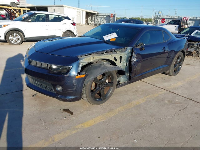 43602643 :رقم المزاد ، 2G1FF1E31F9187550 vin ، 2015 Chevrolet Camaro 2lt مزاد بيع