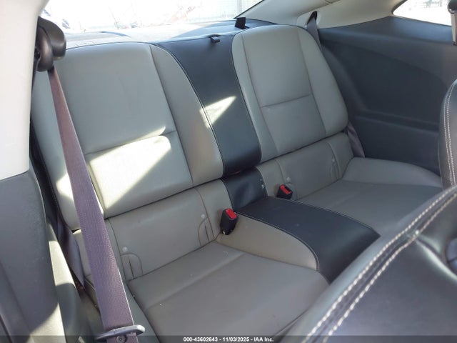 43602643 :رقم المزاد ، 2G1FF1E31F9187550 vin ، 2015 Chevrolet Camaro 2lt مزاد بيع