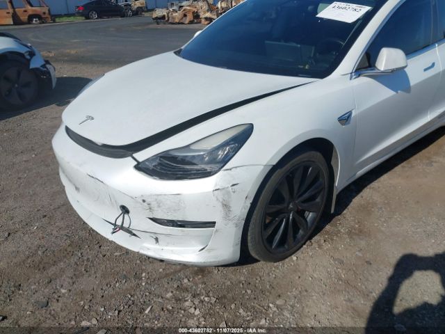 2018 TESLA MODEL 3 5YJ3E1EA2JF164682 Photo 5