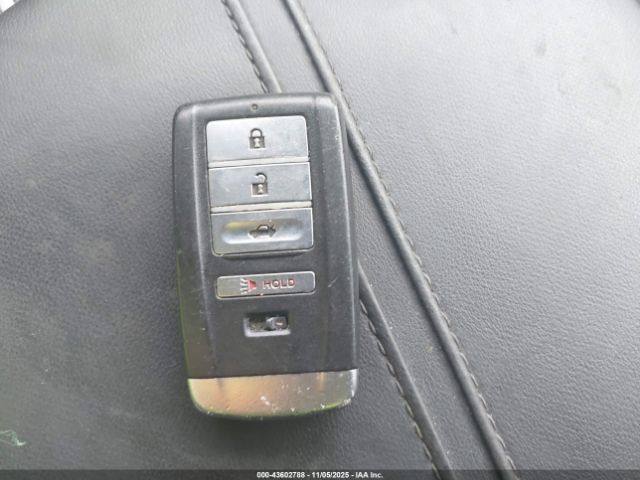 2017 ACURA TLX 19UUB1F54HA010588 Photo 10