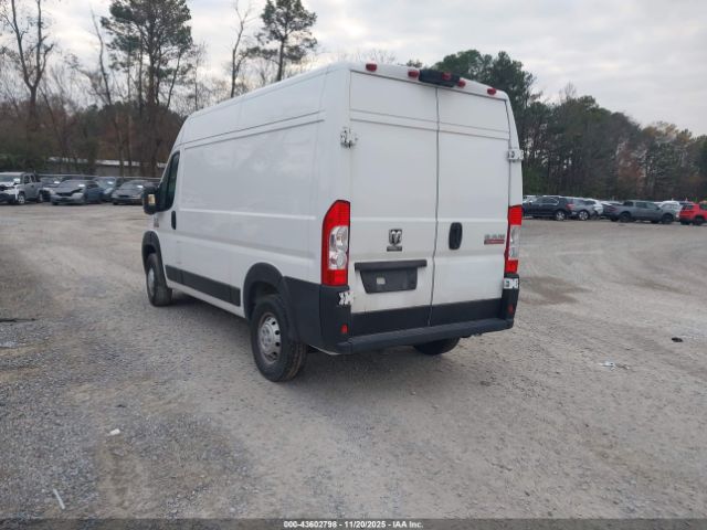 2022 RAM PROMASTER 2500 3C6LRVCG5NE110878 Photo 2