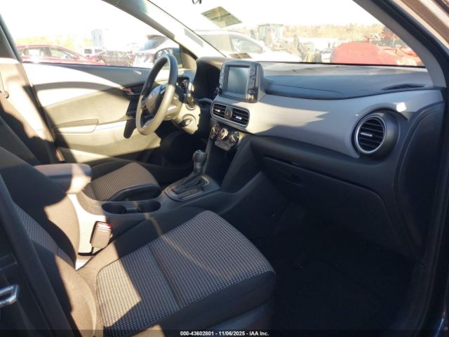 2019 HYUNDAI KONA KM8K12AA0KU331273 Photo 4