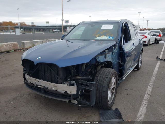 2020 BMW X5 5UXCR6C07L9B78281 Photo 1