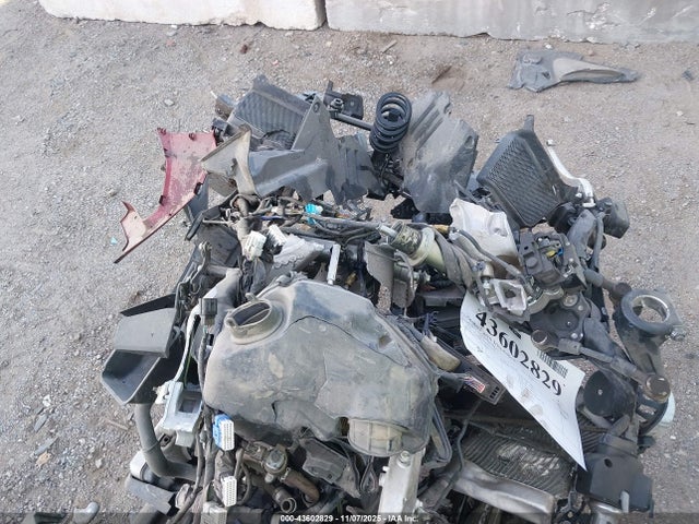 43602829 :رقم المزاد ، JH2SC7958JK003510 vin ، 2018 Honda Gl1800 D مزاد بيع