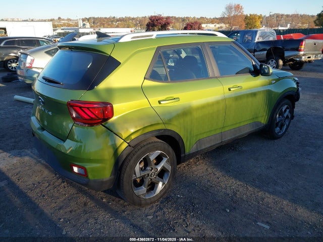 Hyundai Venue Sel 2022 KMHRC8A38NU155395 Image 4