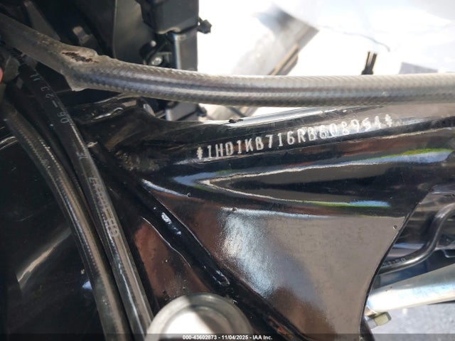 Harley-Davidson FLHX 2024 1HD1KB716RB608954 Image 10