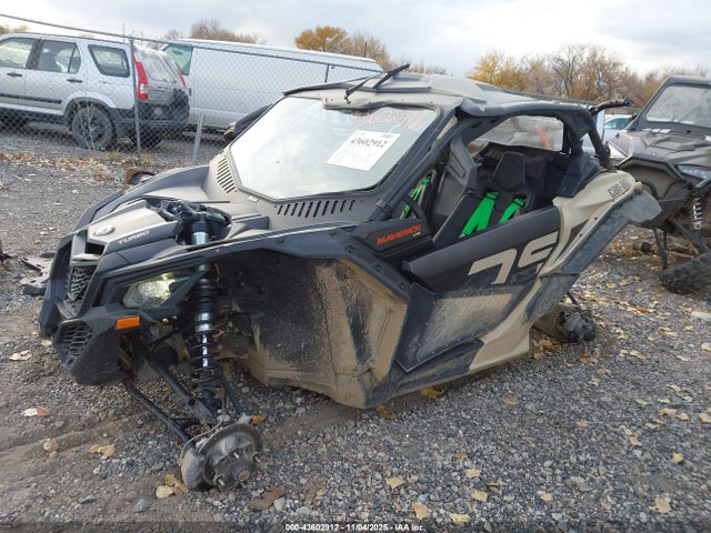 2023 CAN-AM MAVERICK X3 3JBVGAY40PE002379 Photo 1
