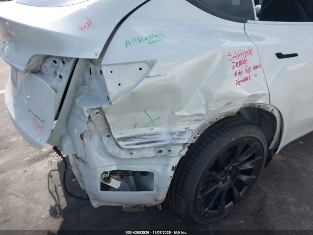 2020 TESLA MODEL Y 5YJYGDEE7LF008936 Photo 5