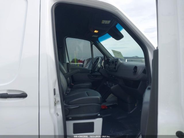 2023 MERCEDES-BENZ SPRINTER 2500 W1Y4NCHY2PT151425 Photo 4