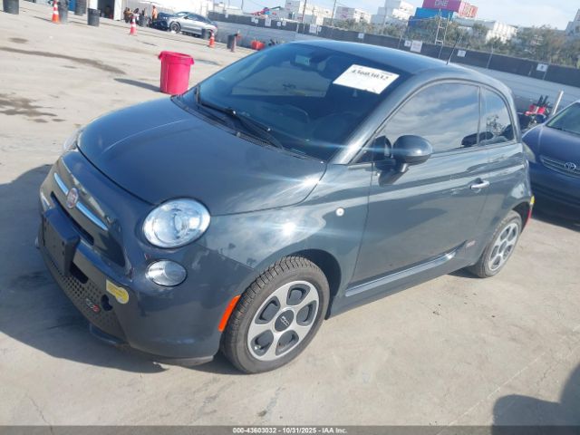 2018 FIAT 500E 3C3CFFGE1JT377249 Photo 1