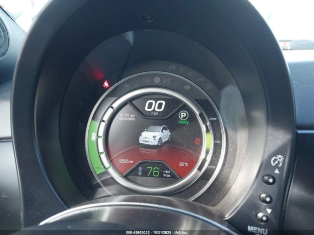 2018 FIAT 500E 3C3CFFGE1JT377249 Photo 6