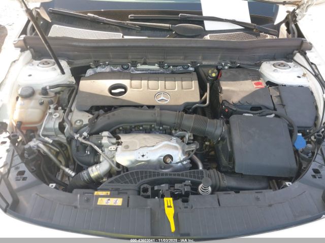 2021 MERCEDES-BENZ GLB 250 W1N4M4GB3MW142598 Photo 9