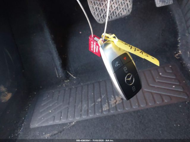 2021 MERCEDES-BENZ GLB 250 W1N4M4GB3MW142598 Photo 10