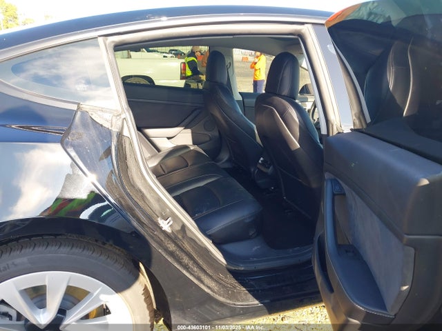 2021 TESLA MODEL 3 5YJ3E1EA7MF051914 Photo 7