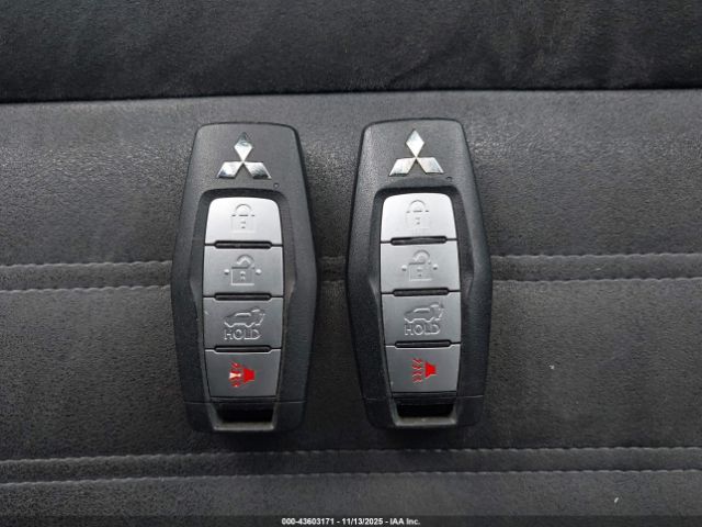 2022 MITSUBISHI OUTLANDER JA4J3UA88NZ020209 Photo 10