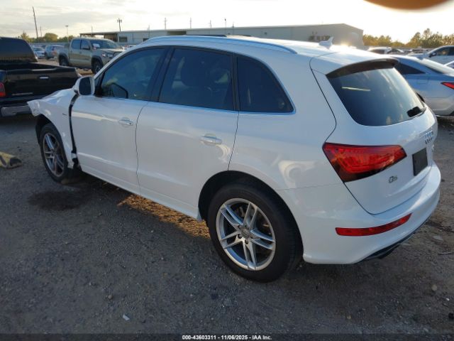 2014 AUDI Q5 WA1DGAFP8EA008012 Photo 2