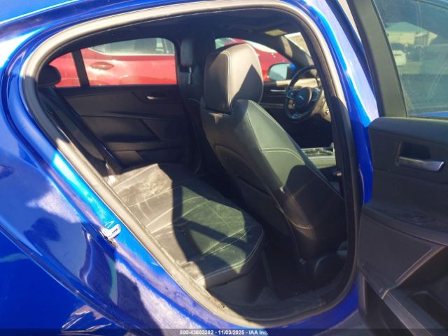 2017 JAGUAR XE SAJAF4BV8HA968325 Photo 7