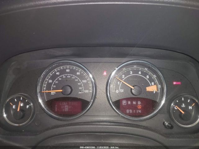 2015 JEEP COMPASS 1C4NJDCB3FD324651 Photo 6