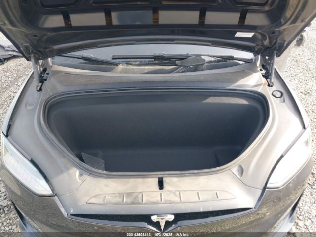 2024 TESLA MODEL X 7SAXCBE57RF436447 Photo 9