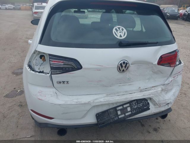 2018 VOLKSWAGEN GOLF GTI 3VW547AU2JM261873 Photo 5