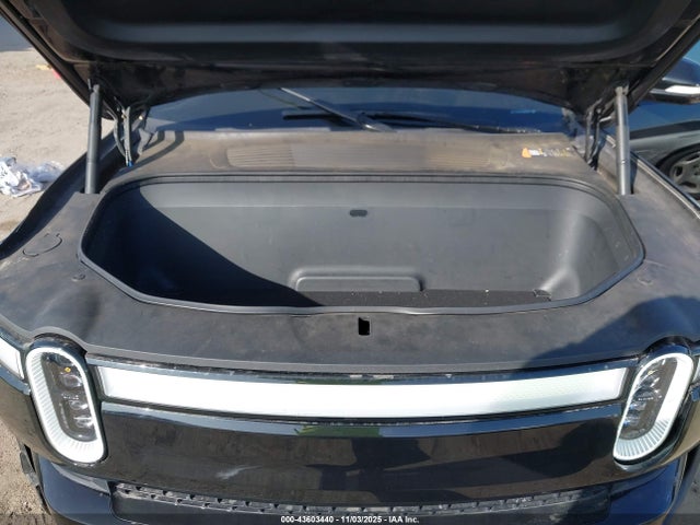 2022 RIVIAN R1S 7PDSGABL8NN002681 Photo 9