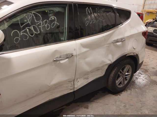 43603444 :رقم المزاد ، 5NMZT3LB4JH059955 vin ، 2018 Hyundai Santa Fe Sport 2.4l مزاد بيع