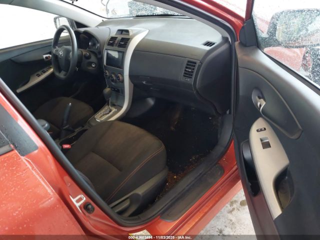 2013 TOYOTA COROLLA 2T1BU4EE8DC070091 Photo 4