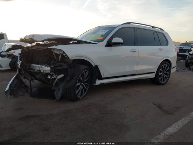 2022 BMW X7 5UXCW2C04N9K17913 Photo 1