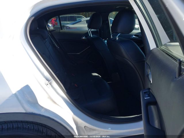 2019 MERCEDES-BENZ GLA 250 WDCTG4EB8KU010159 Photo 7