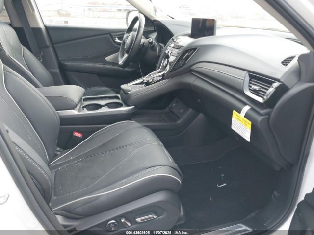 2025 ACURA RDX 5J8TC2H77SL013879 Photo 4