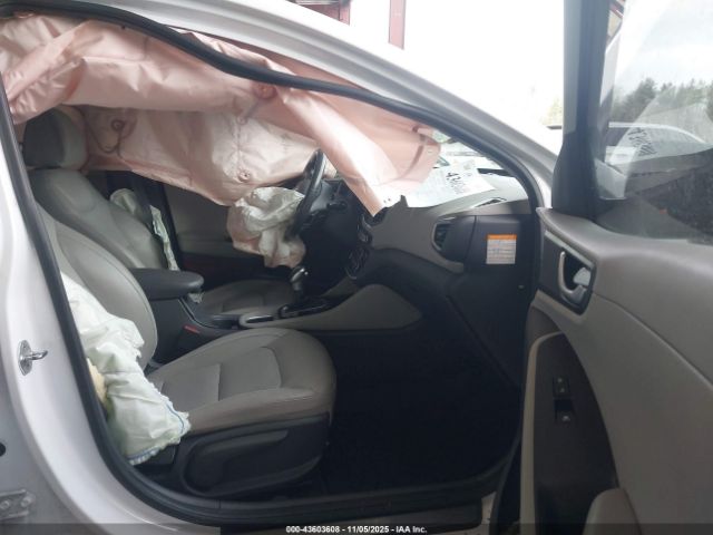 2019 HYUNDAI IONIQ PLUG-IN HYBRID KMHC75LD3KU147148 Photo 4
